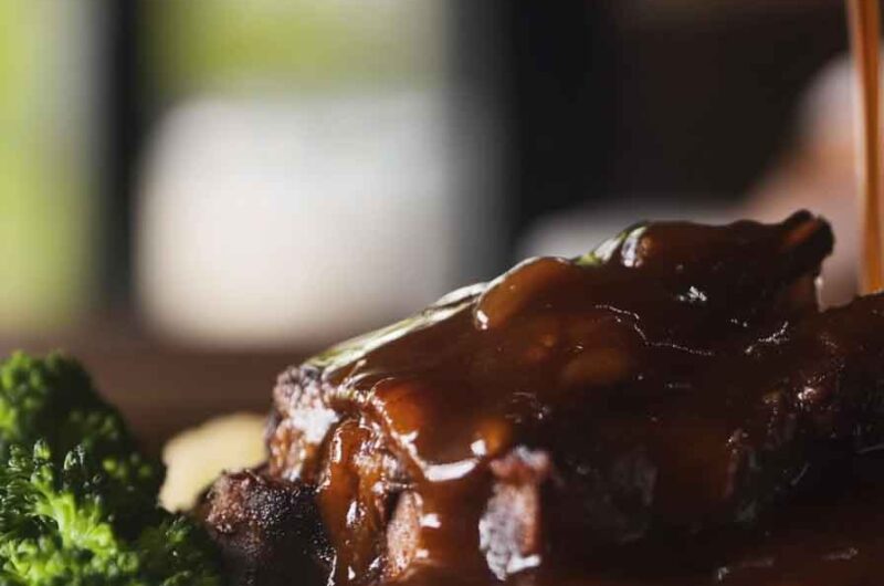 Slow Cooker Short Ribs Recipe: Fall-Off-The-Bone Deliciousness