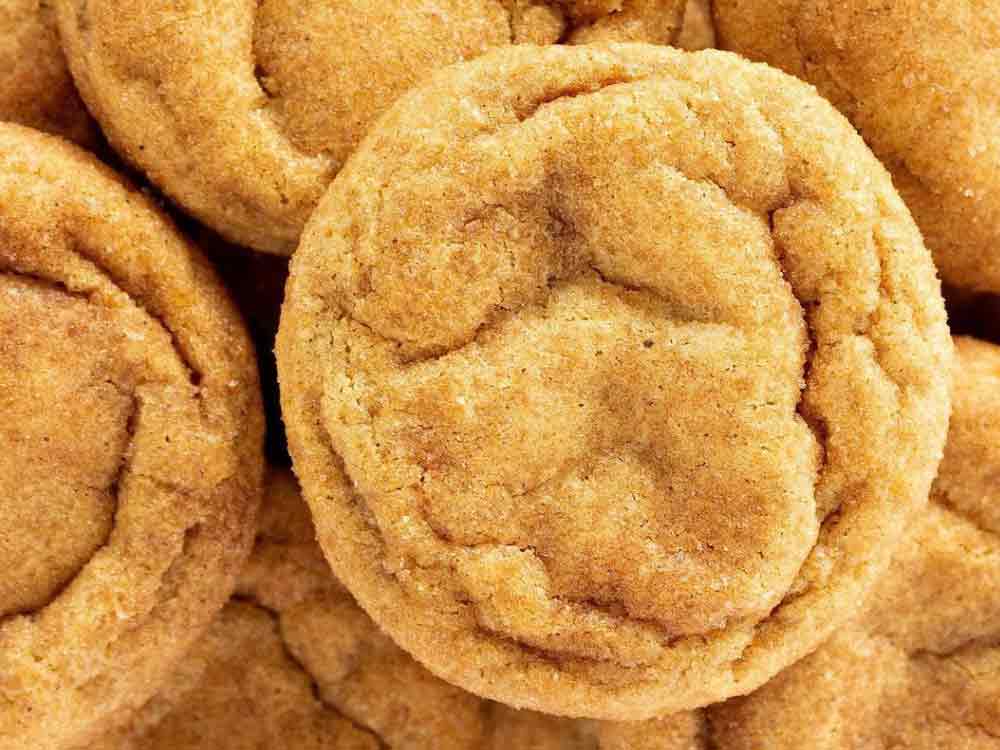 Chewy Pumpkin Snickerdoodle Cookies