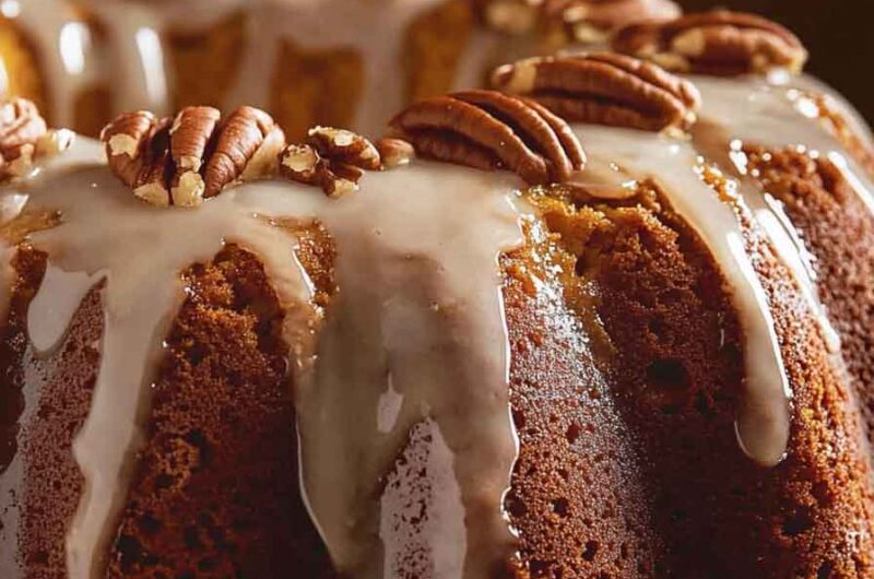 Pumpkin Bundt Cake: A Cozy Fall Dessert