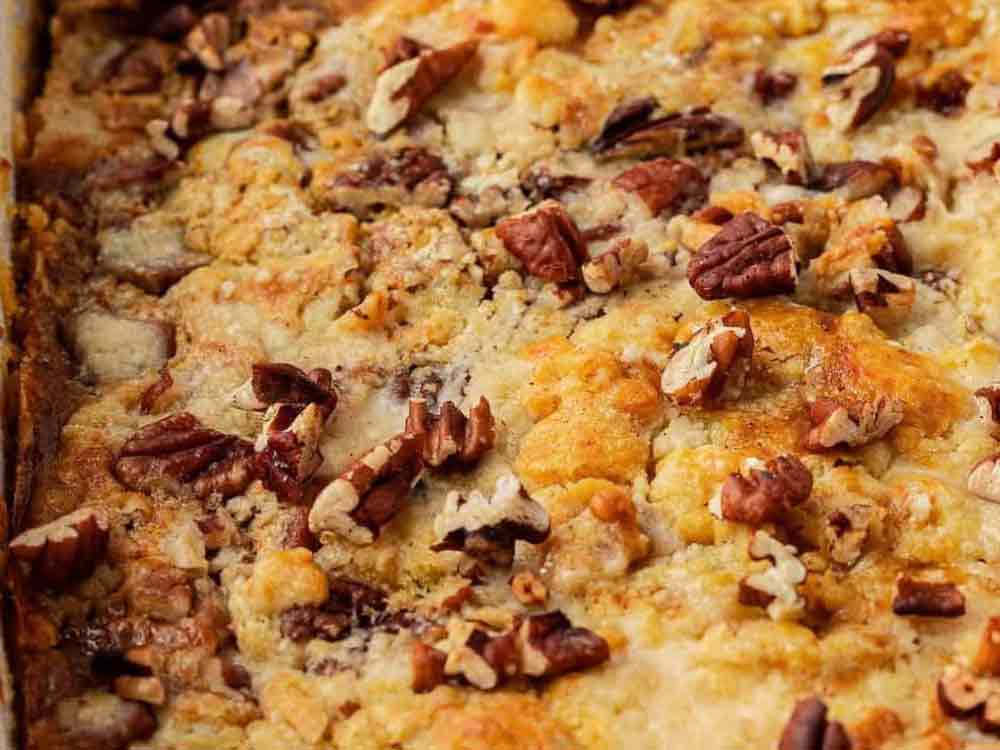 Pumpkin Dump Cake s