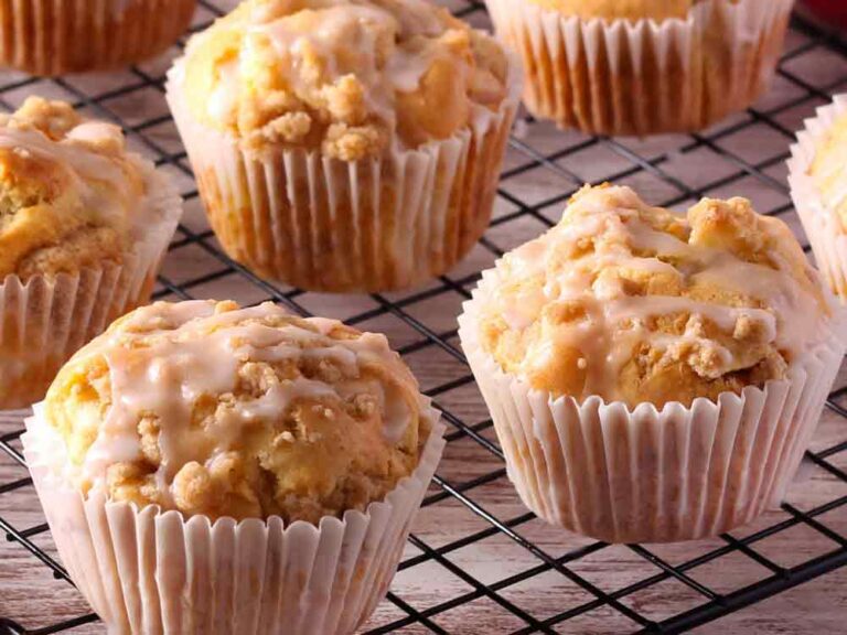 Pumpkin Streusel Muffins